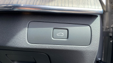 Volvo XC90 2.0 B5P Ultimate Dark 5dr AWD Geartronic Petrol Estate